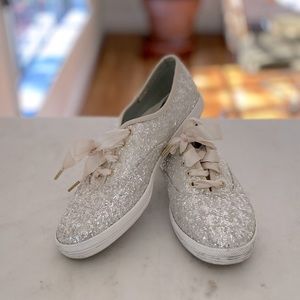 Silver sequined keds!